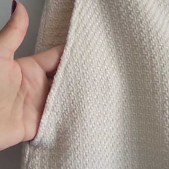 Guess button belted tweed shorts # tweed #fall # spring # light beige - Picture 5 of 11